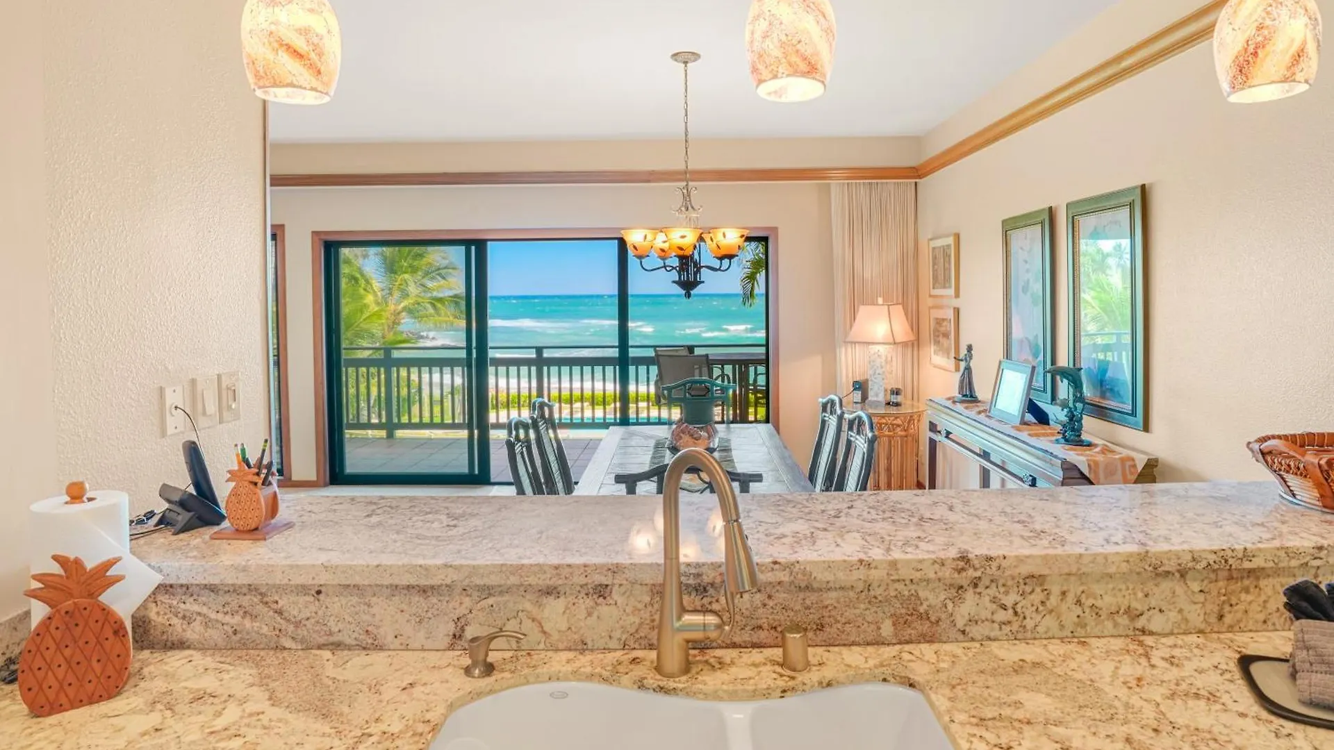 Premier Oceanfront At Lanikai 123 A Spacious 2 Bedroom Kapa'a Holiday home