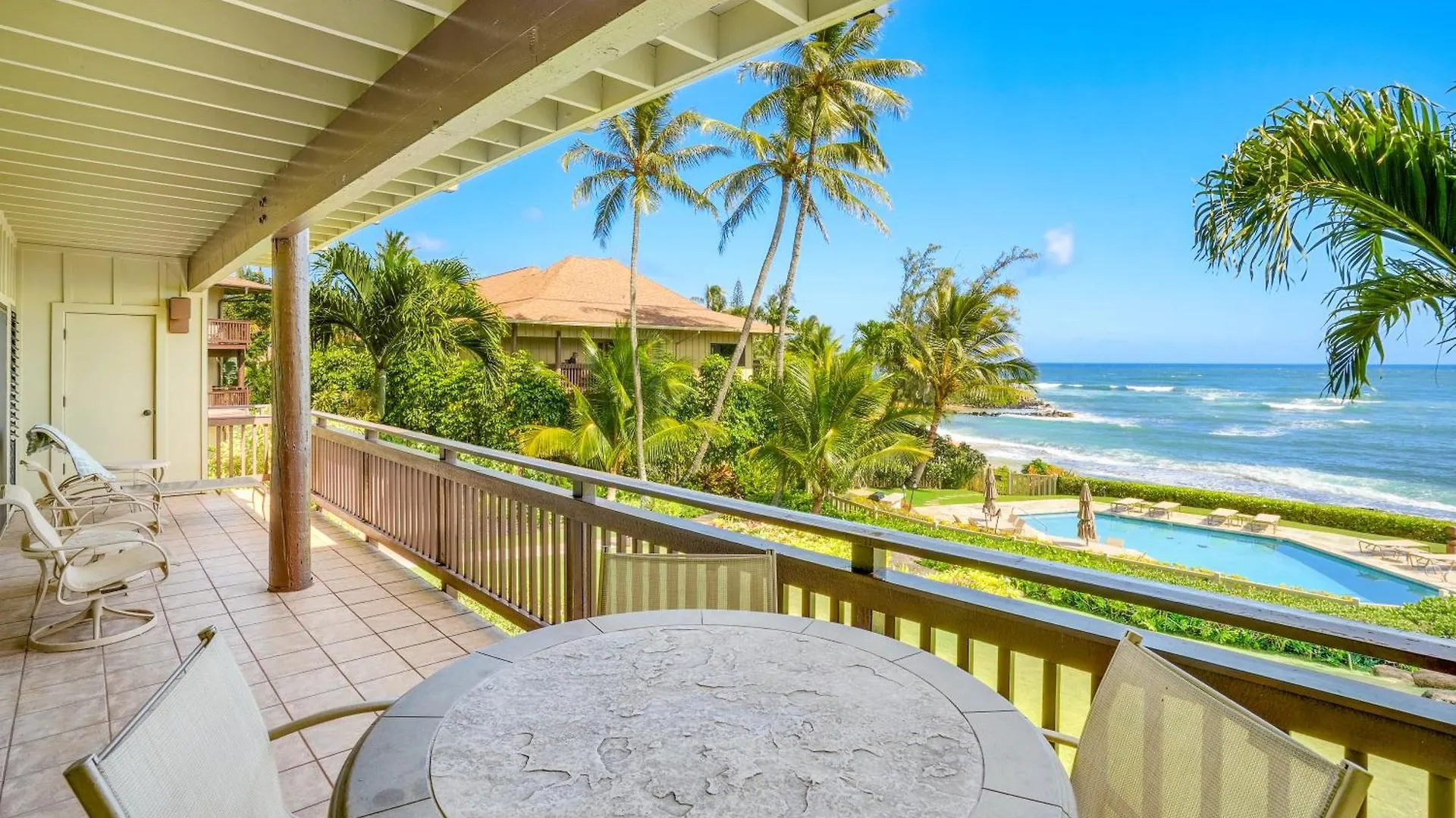 Premier Oceanfront At Lanikai 123 A Spacious 2 Bedroom Kapa'a Holiday home