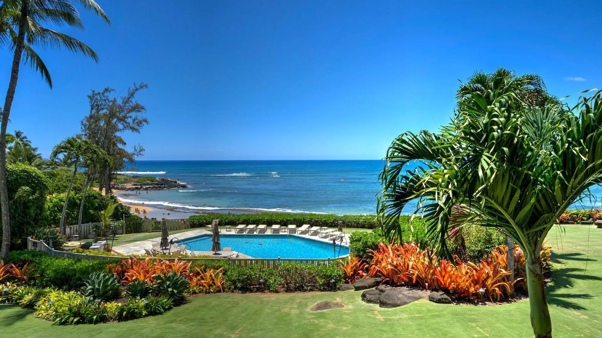 Premier Oceanfront At Lanikai 123 A Spacious 2 Bedroom Kapa'a